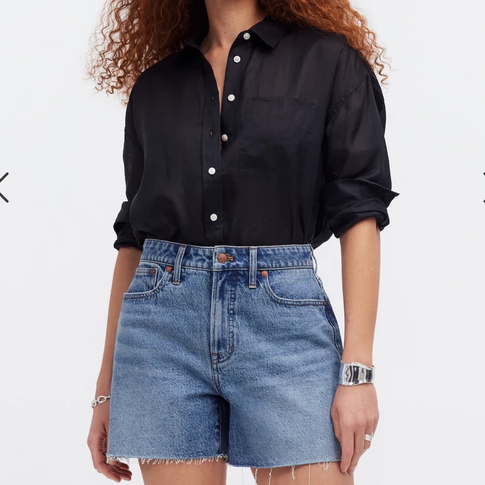 Madewell the curvy perfect vintage short raw hem size 26
